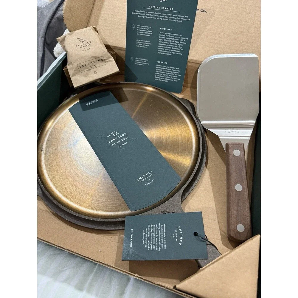 Smithey No. 12 Cast Iron Flat Top Griddle 12” Glass Lid Mighty Spatula Bundle